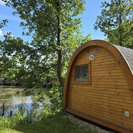 14 Familien Premium Pod 
