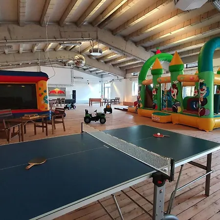 Feriehus 14 Familien Premium Pod 